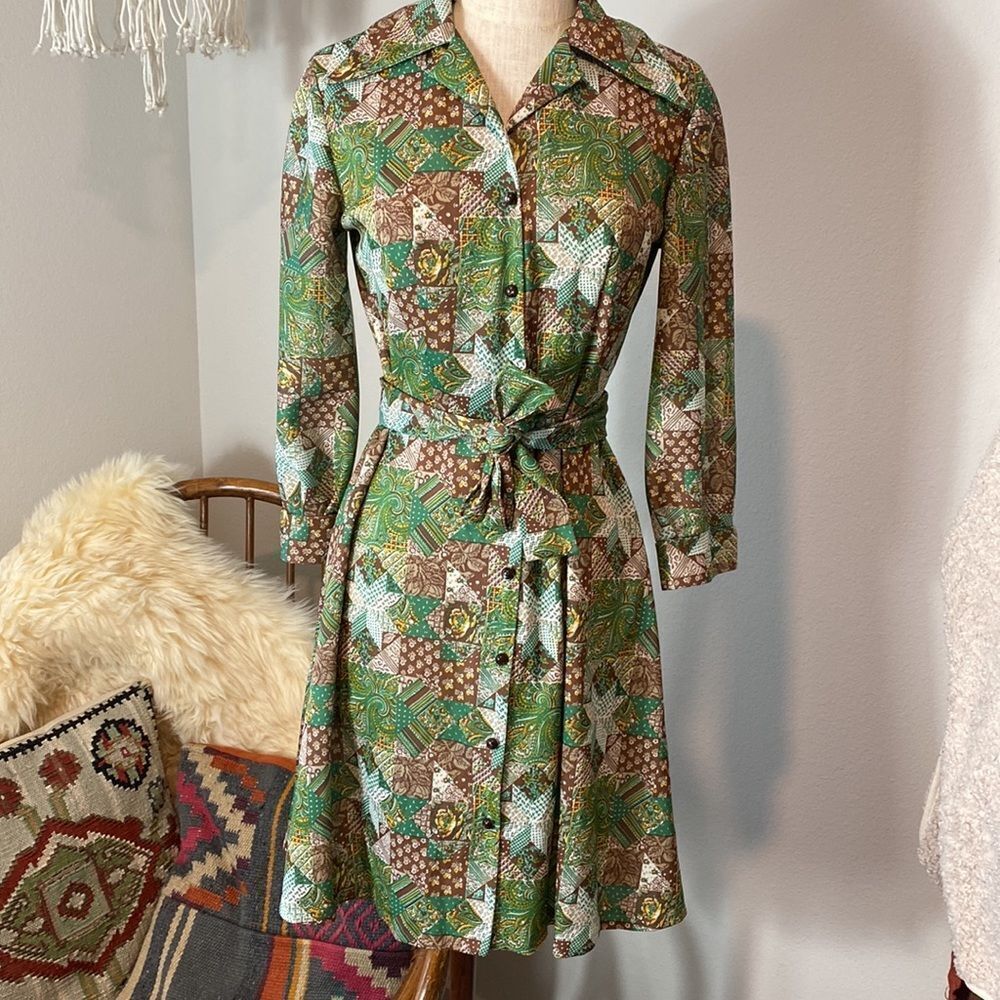 1970s handmade polyester dress